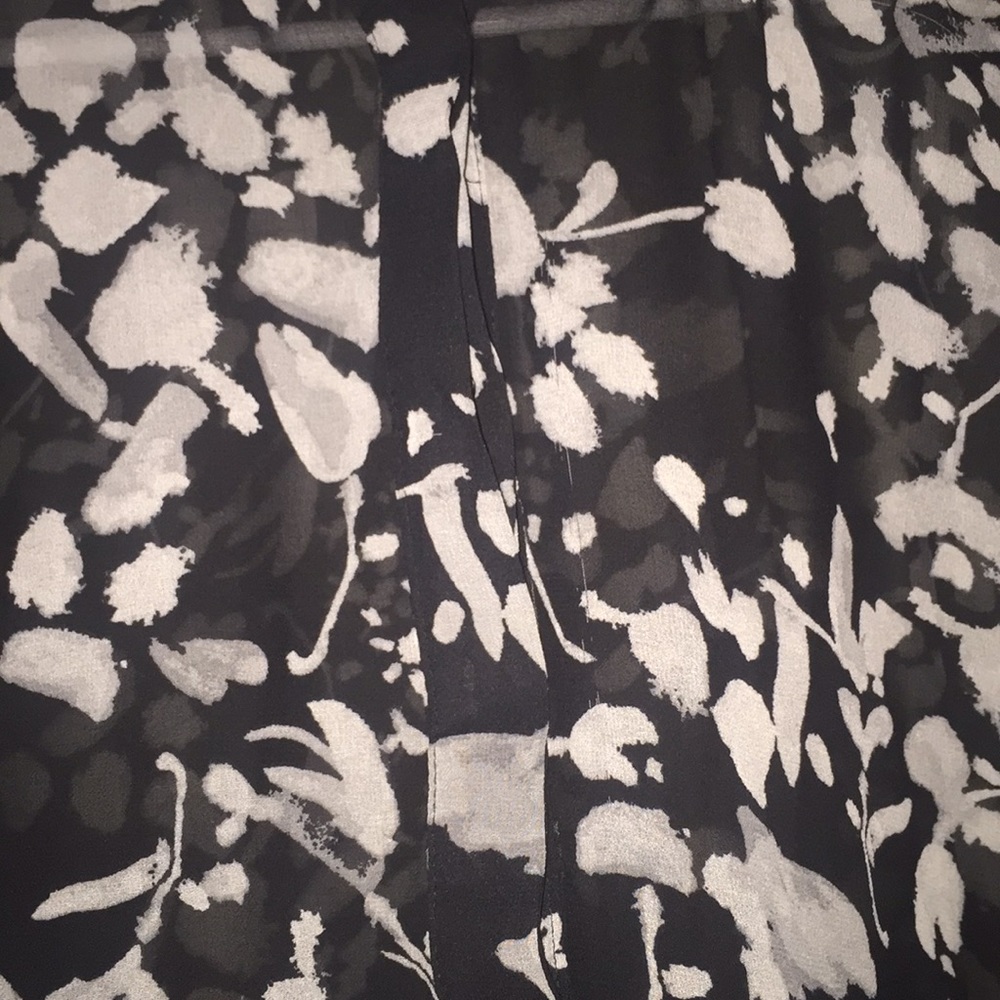 Blouse - Picture 2 of 4